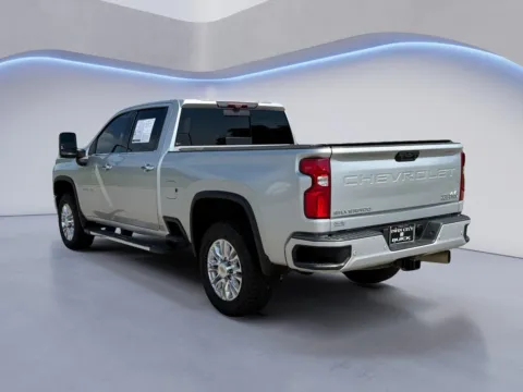 More photos of 2021 Chevrolet Silverado 3500 HD High Country at Twin City Buick GMC, TN