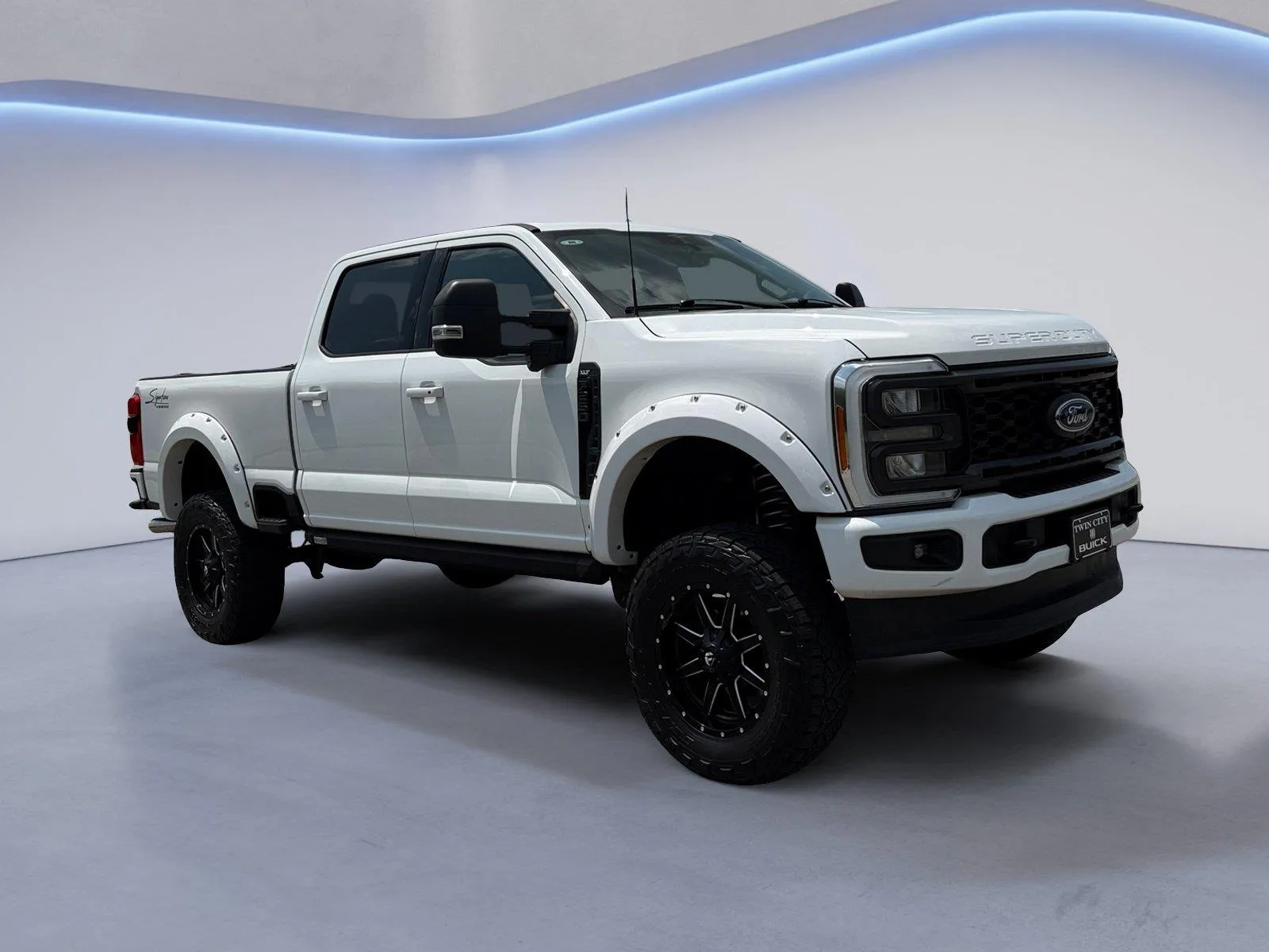 2023 Ford Super Duty F-250 XLT