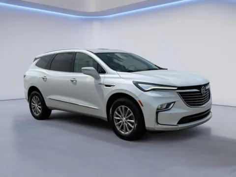 White 2022 Buick Enclave Essence for sale in Alcoa, TN