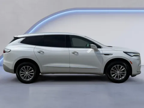 Photos of 2022 Buick Enclave Essence for sale in Alcoa, TN at Twin City Buick GMC