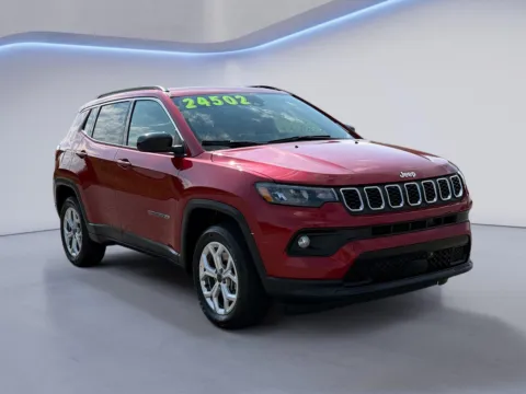 Red 2025 Jeep Compass Latitude for sale in Alcoa, TN