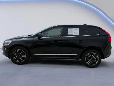 Photos of 2017 Volvo XC60 Dynamic for sale in Alcoa, TN at Twin City Hyundai