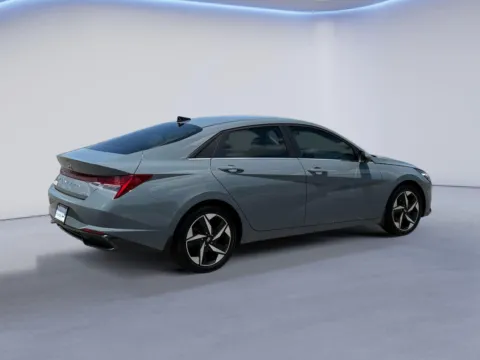 More photos of 2023 Hyundai Elantra Hybrid Limited at Twin City Hyundai, TN