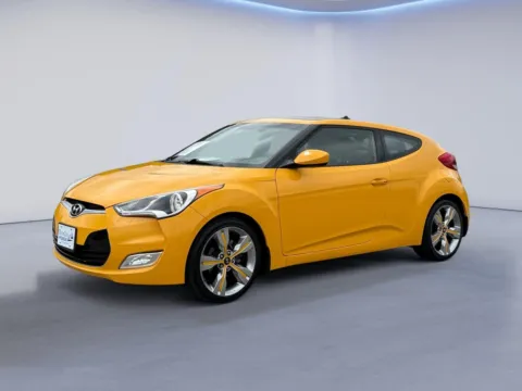 Yellow 2012 Hyundai Veloster w/Black Int for sale in Alcoa, TN