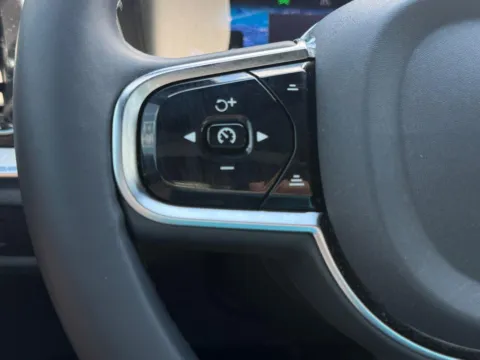 More photos of 2024 Volvo V60 Cross Country Ultimate at Twin City Hyundai, TN