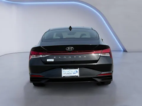More photos of 2023 Hyundai Elantra SEL at Twin City Hyundai, TN
