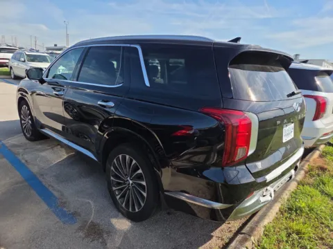 More photos of 2024 Hyundai Palisade Calligraphy at Twin City Hyundai, TN