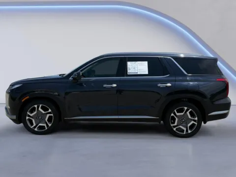 Photos of 2024 Hyundai Palisade SEL 8P for sale in Alcoa, TN at Twin City Hyundai
