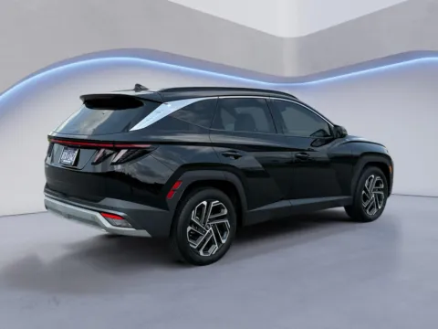 More photos of 2025 Hyundai Tucson Limited at Twin City Hyundai, TN
