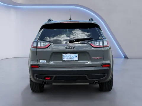 More photos of 2022 Jeep Cherokee Trailhawk at Twin City Hyundai, TN