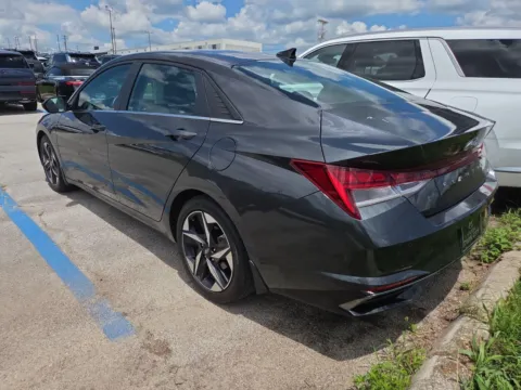 Photos of 2023 Hyundai Elantra Limited for sale in Alcoa, TN at Twin City Hyundai