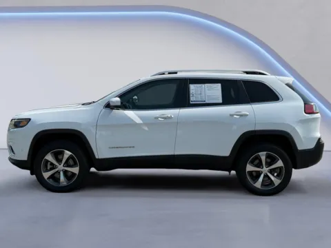 Photos of 2019 Jeep Cherokee Limited for sale in Alcoa, TN at Twin City Hyundai
