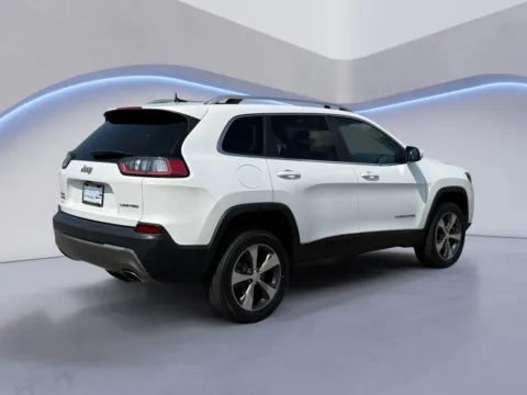 More photos of 2019 Jeep Cherokee Limited at Twin City Hyundai, TN