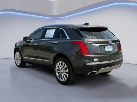 Another view of 2019 Cadillac XT5 Platinum AWD for sale in Alcoa, TN at Twin City Hyundai
