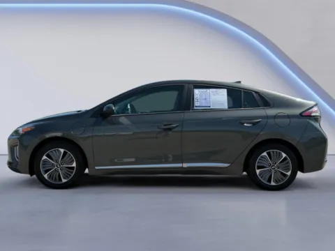 Photos of 2021 Hyundai Ioniq Plug-In Hybrid SE for sale in Alcoa, TN at Twin City Hyundai