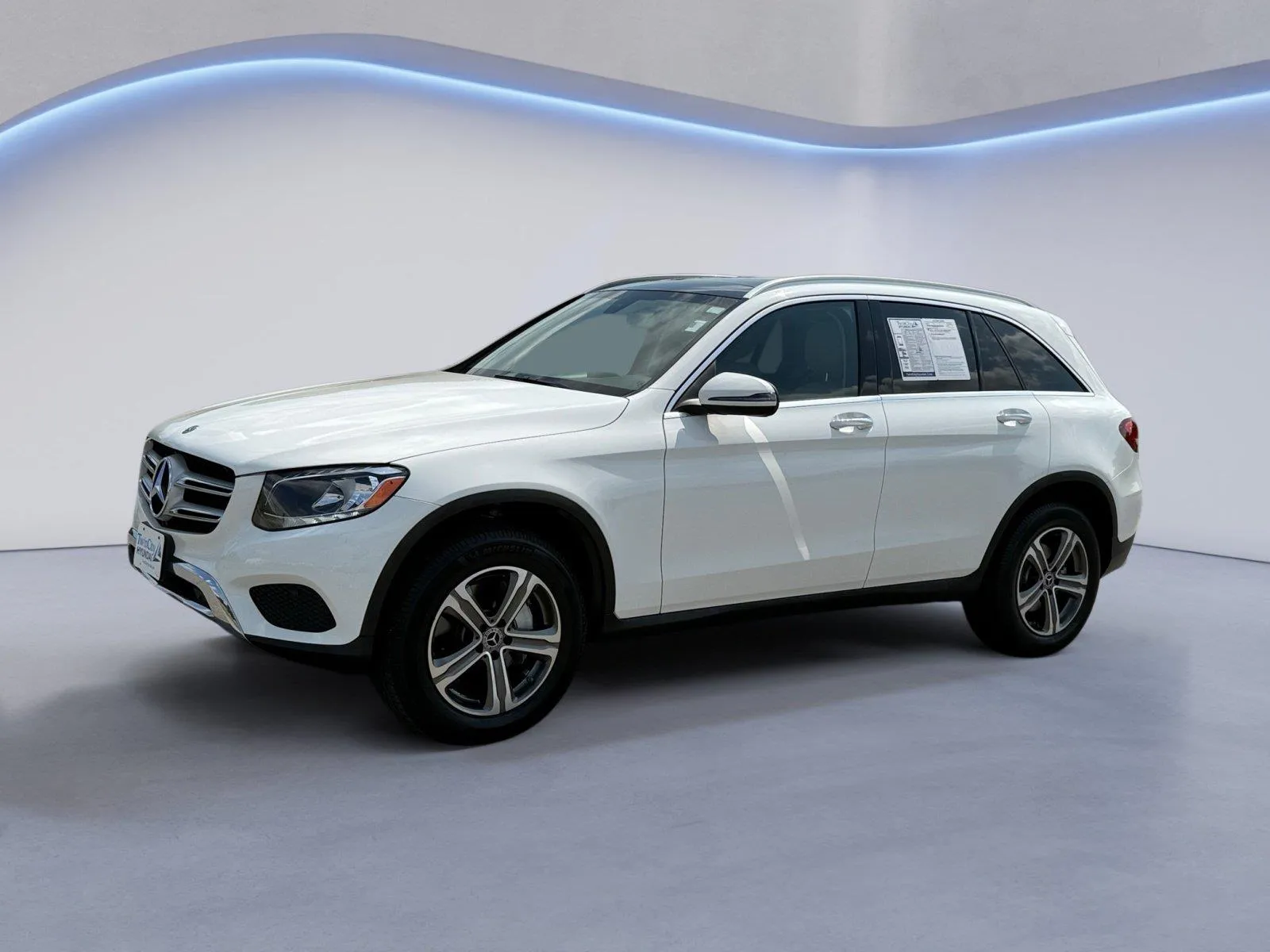 White 2018 Mercedes-Benz GLC 300 for sale in Alcoa, TN