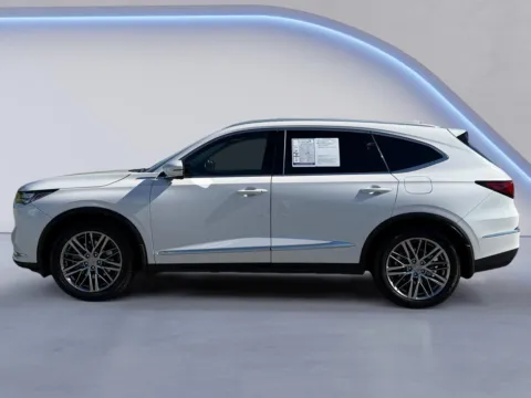 Photos of 2024 Acura MDX w/Advance Package for sale in Alcoa, TN at Twin City Hyundai