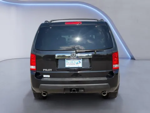 More photos of 2011 Honda Pilot EX-L at Twin City Hyundai, TN