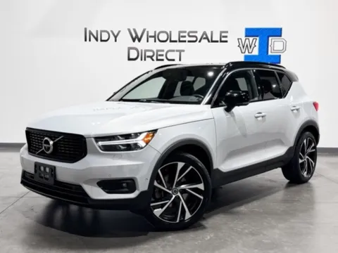 Silver 2020 Volvo XC40 R-Design for sale in Carmel, IN