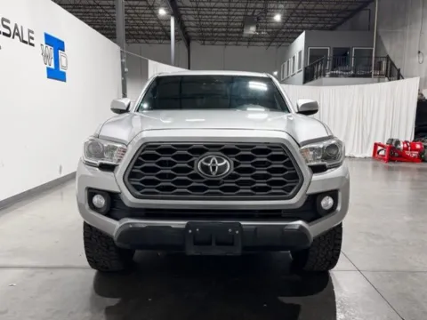 More photos of 2020 Toyota Tacoma TRD Off-Road at Indy Wholesale Direct, IN