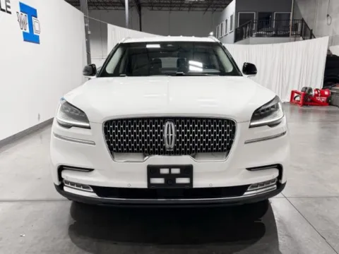 More photos of 2020 Lincoln Aviator Reserve at Indy Wholesale Direct, IN