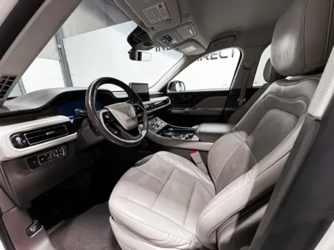 Photos of 2020 Lincoln Aviator Reserve for sale in Carmel, IN at Indy Wholesale Direct