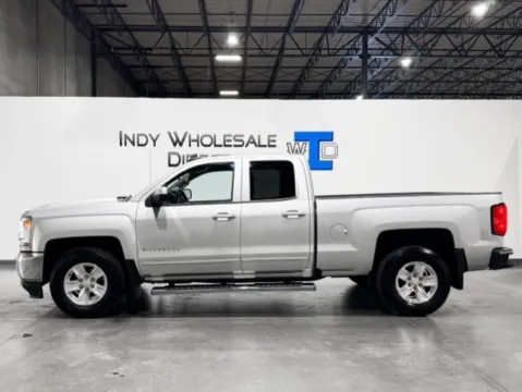 Silver 2018 Chevrolet Silverado 1500 LT for sale in Carmel, IN