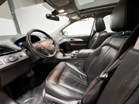 Photos of 2013 Lincoln MKX for sale in Carmel, IN at Indy Wholesale Direct