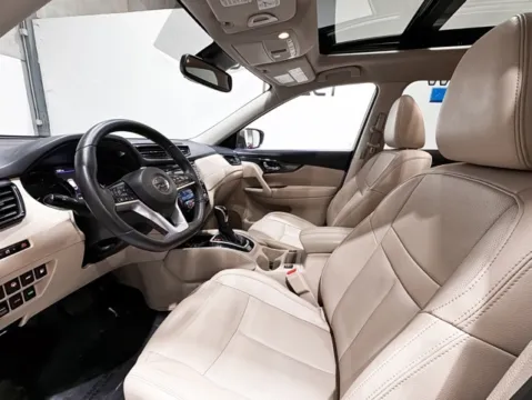 Photos of 2019 Nissan Rogue SL for sale in Carmel, IN at Indy Wholesale Direct