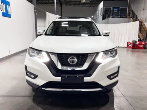 More photos of 2019 Nissan Rogue SL at Indy Wholesale Direct, IN