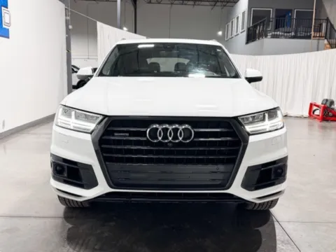 More photos of 2017 Audi Q7 3.0T Prestige at Indy Wholesale Direct, IN