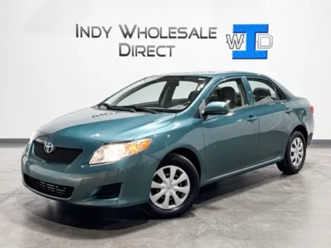 Green 2009 Toyota Corolla LE for sale in Carmel, IN