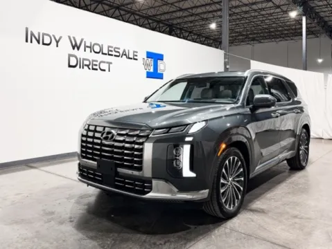 More photos of 2023 Hyundai Palisade Calligraphy at Indy Wholesale Direct, IN