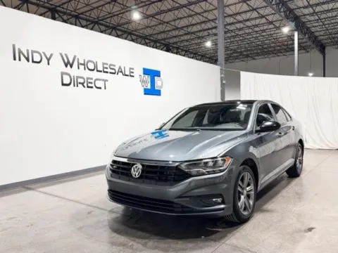 More photos of 2019 Volkswagen Jetta R-Line at Indy Wholesale Direct, IN