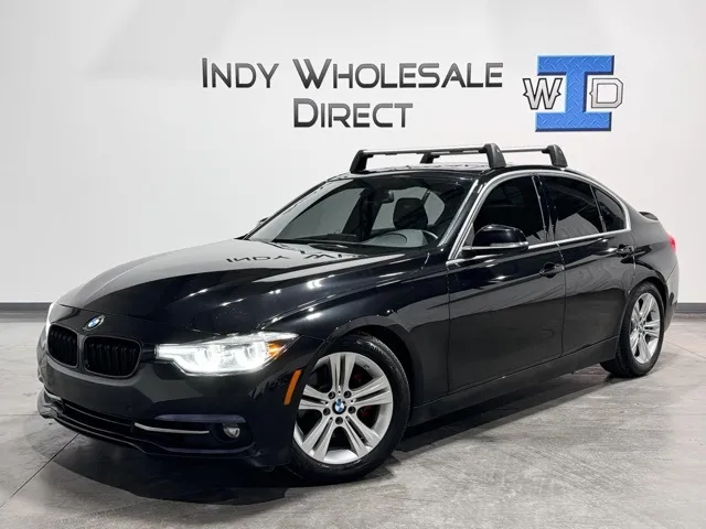 2017 BMW 3 Series 330i's photo