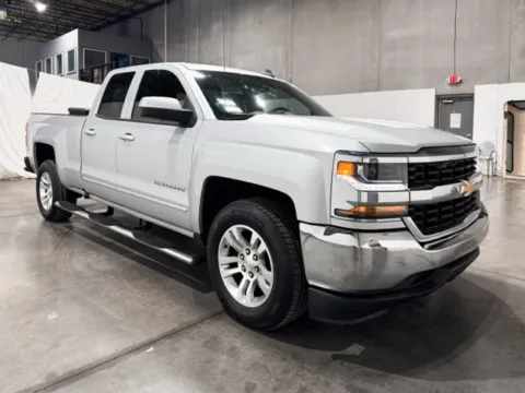 More photos of 2016 Chevrolet Silverado 1500 LT at Indy Wholesale Direct, IN