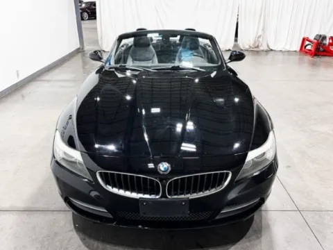 More photos of 2009 BMW Z4 sDrive30i at Indy Wholesale Direct, IN