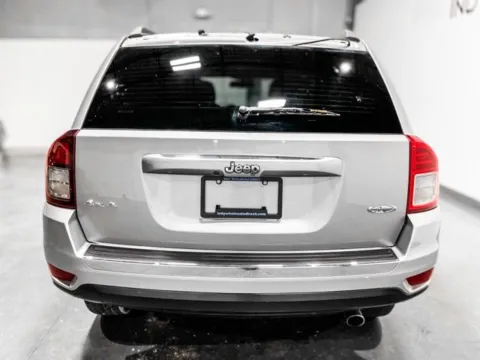 More photos of 2017 Jeep Compass High Altitude at Indy Wholesale Direct, IN