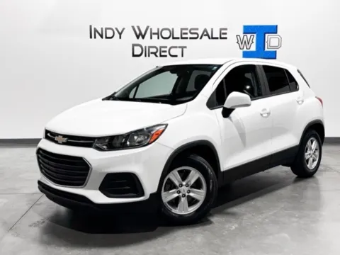 White 2020 Chevrolet Trax LS for sale in Carmel, IN
