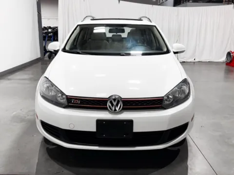 More photos of 2014 Volkswagen Jetta SportWagen 2.0L TDI at Indy Wholesale Direct, IN