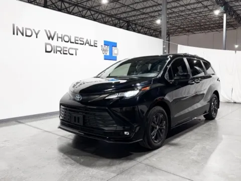 More photos of 2024 Toyota Sienna Woodland Edition at Indy Wholesale Direct, IN