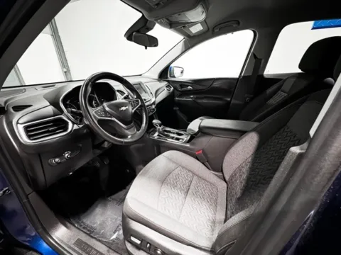Photos of 2022 Chevrolet Equinox LT for sale in Carmel, IN at Indy Wholesale Direct