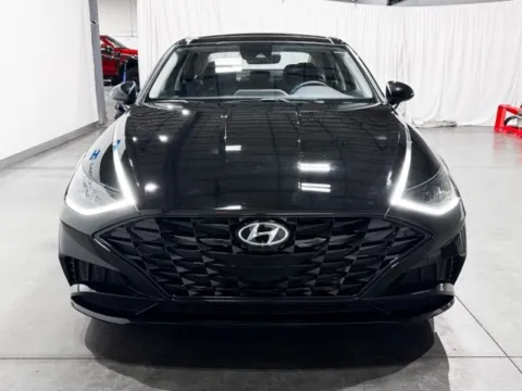 More photos of 2022 Hyundai Sonata SEL at Indy Wholesale Direct, IN