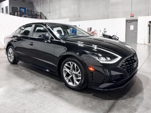 More photos of 2022 Hyundai Sonata SEL at Indy Wholesale Direct, IN