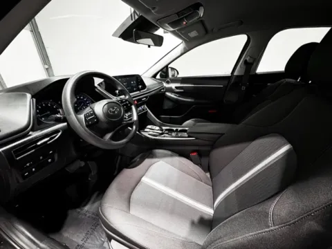 Photos of 2022 Hyundai Sonata SE for sale in Carmel, IN at Indy Wholesale Direct
