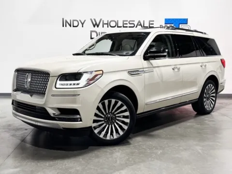 White 2018 Lincoln Navigator Reserve for sale in Carmel, IN