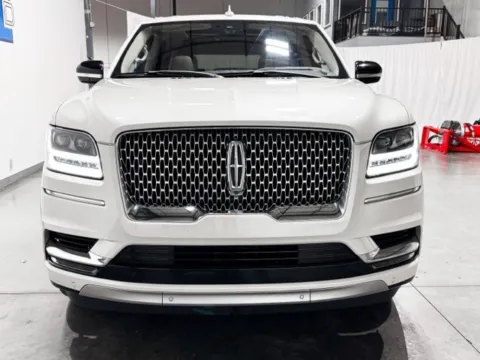 More photos of 2018 Lincoln Navigator Reserve at Indy Wholesale Direct, IN