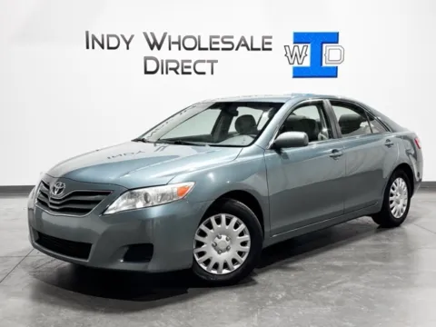 Green 2010 Toyota Camry LE for sale in Carmel, IN