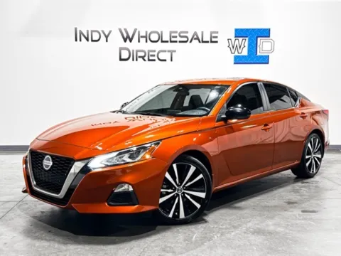 Orange 2021 Nissan Altima 2.5 SR for sale in Carmel, IN