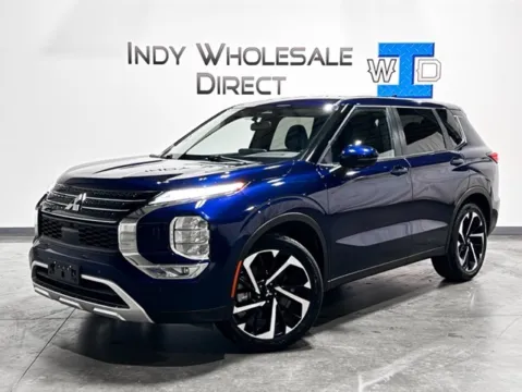 Blue 2024 Mitsubishi Outlander SE for sale in Carmel, IN